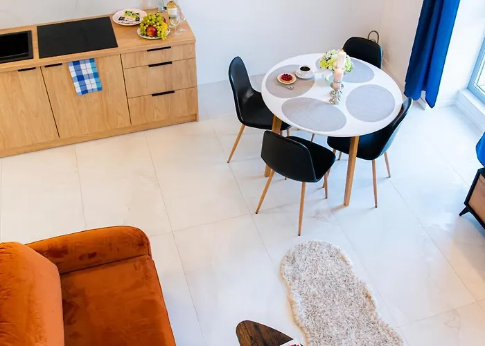 Dwupietrowy Loft Fabryka Wlokna 3a #nestapartamenty شقة بييلسكو بياوا