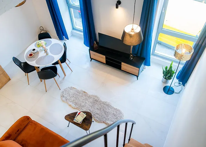 Dwupietrowy Loft Fabryka Wlokna 3a #nestapartamenty شقة *