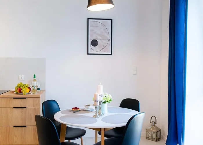 Dwupietrowy Loft Fabryka Wlokna 3a #nestapartamenty شقة بييلسكو بياوا